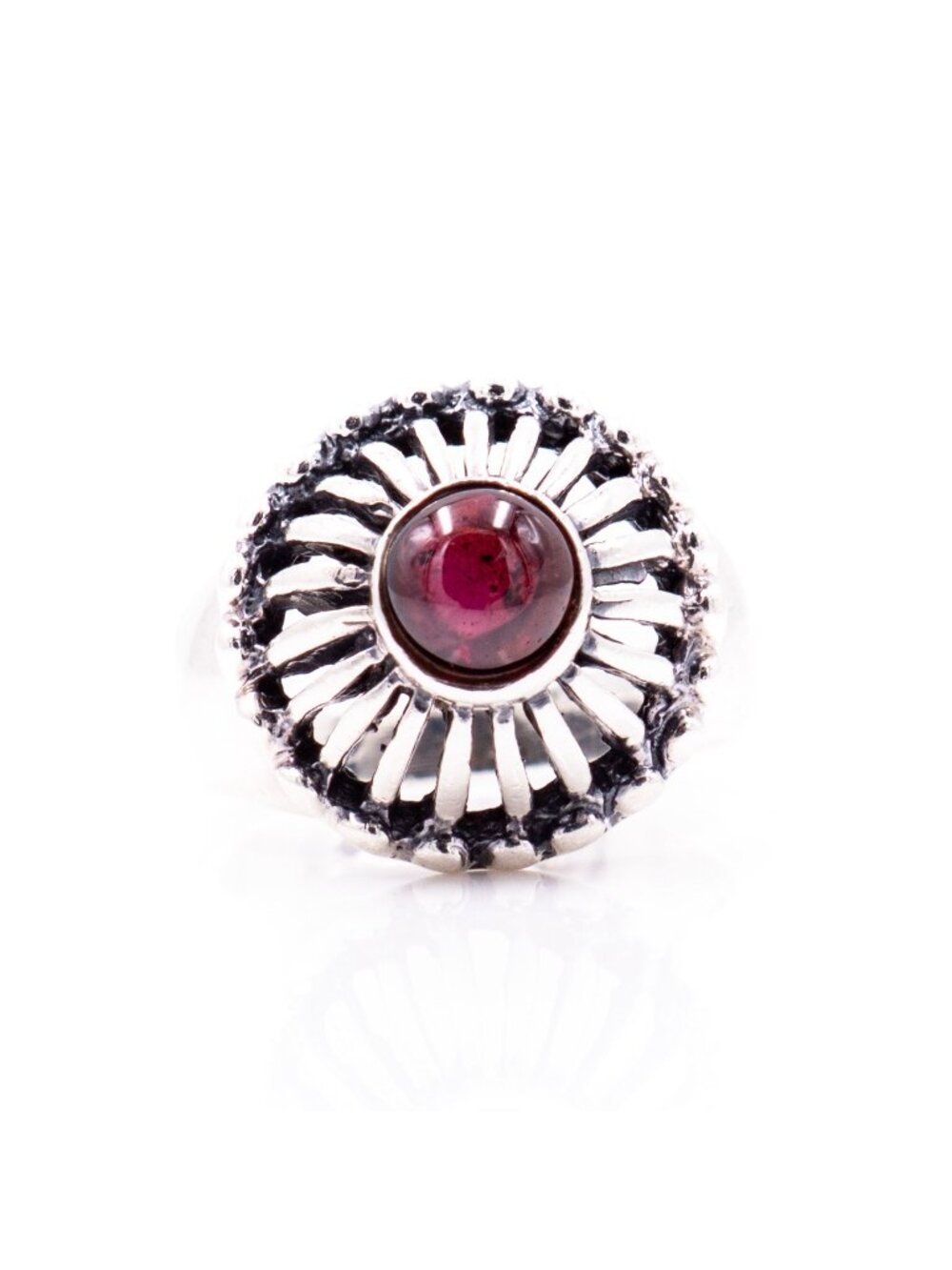 Vintage Sterling Silver Garnet Cabochon Sunburst Dome Ring Size 6.25